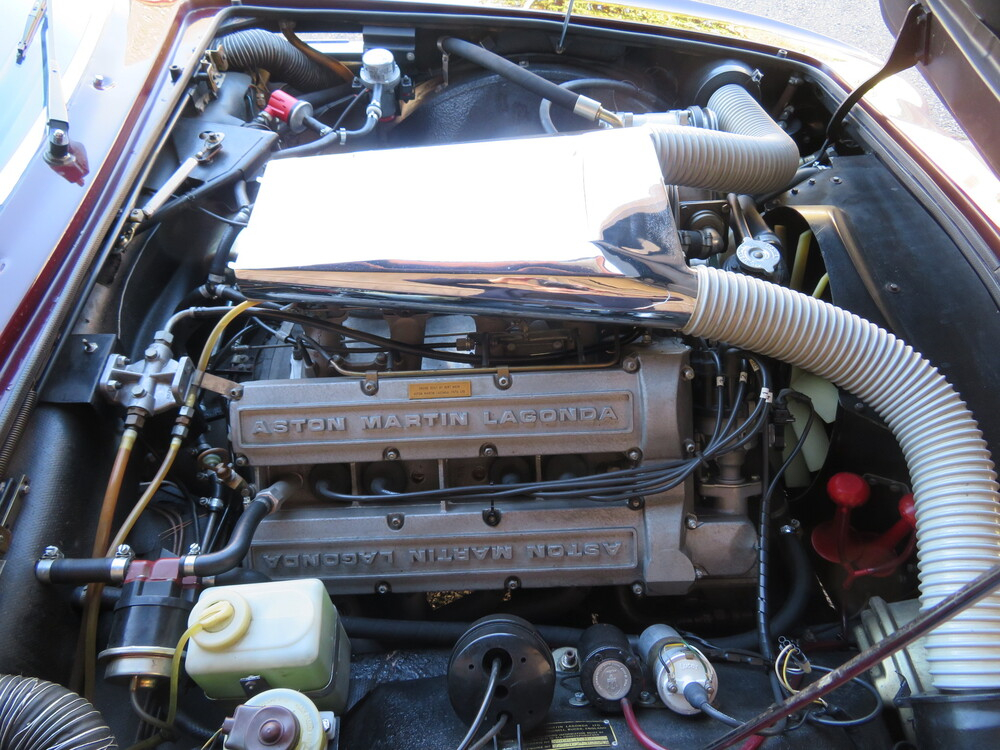 Aston Martin V8 Volante Cabriolet