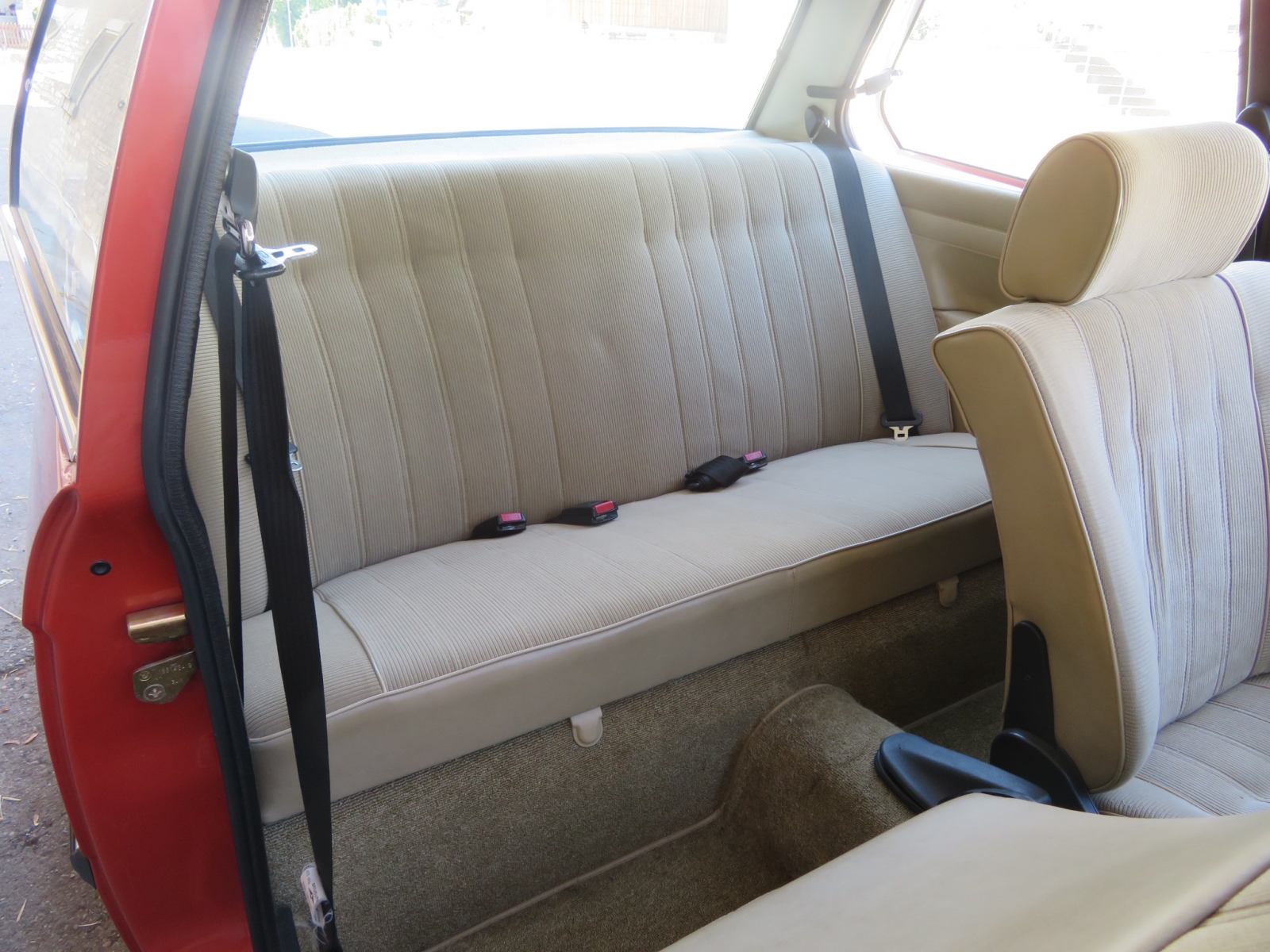 BMW 318i Limousine