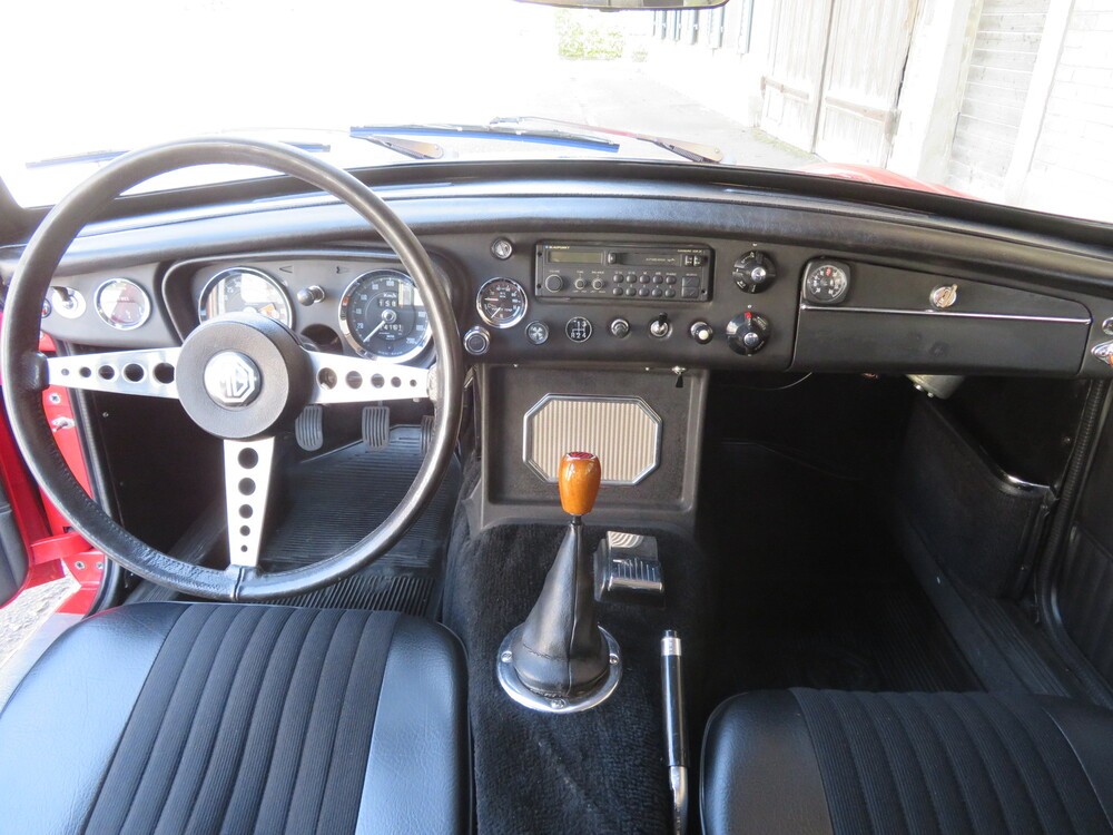 MG MGB GT Coupé