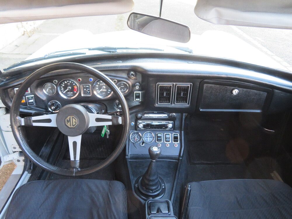 MG MGB GT Coupé
