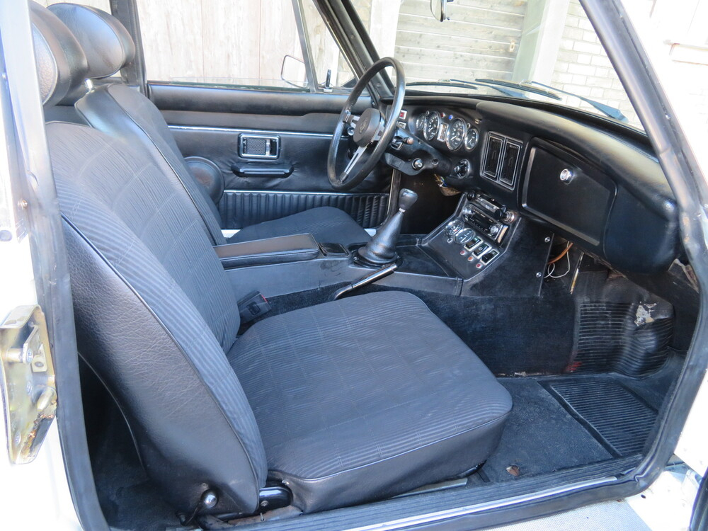 MG MGB GT Coupé