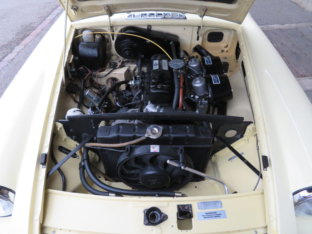 MG MGB GT Coupé