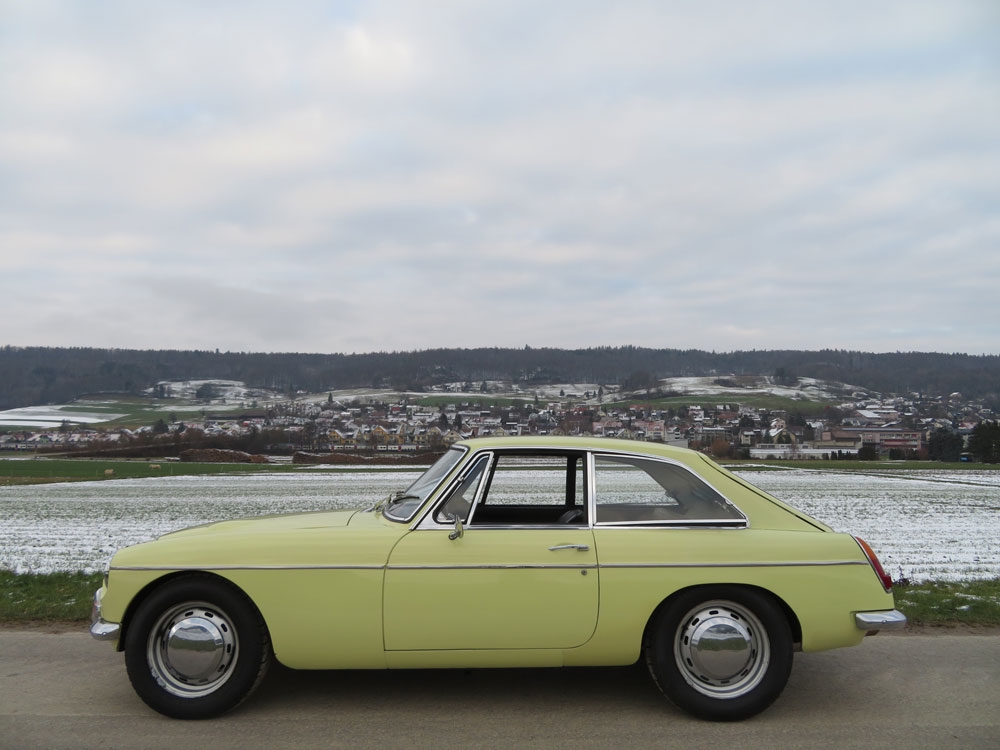 MG MGC GT Coupé