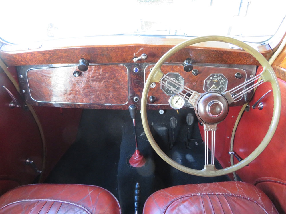 MG YA Limousine
