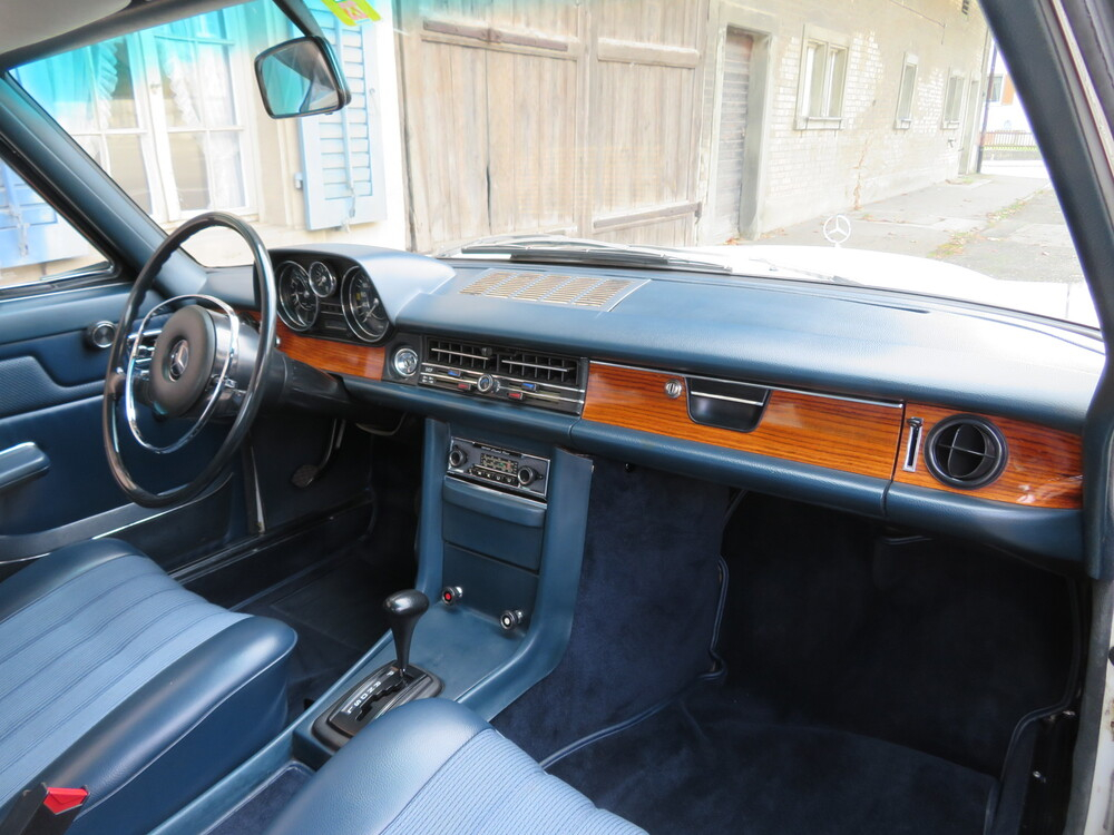 Mercedes-Benz 280 CE Coupé
