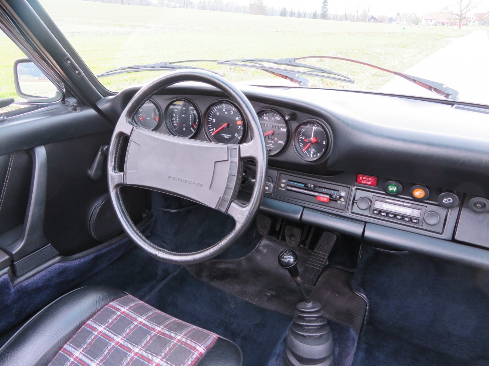 Porsche 911 Targa
