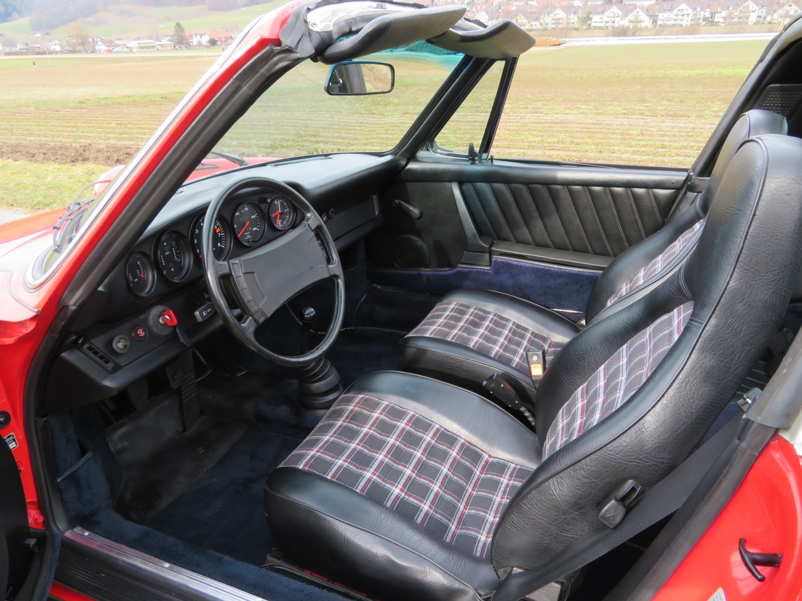 Porsche 911 Targa