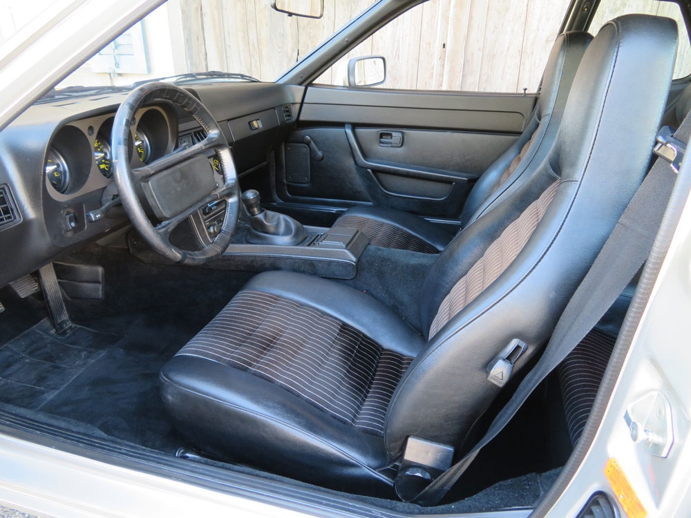 Porsche 944 Coupé