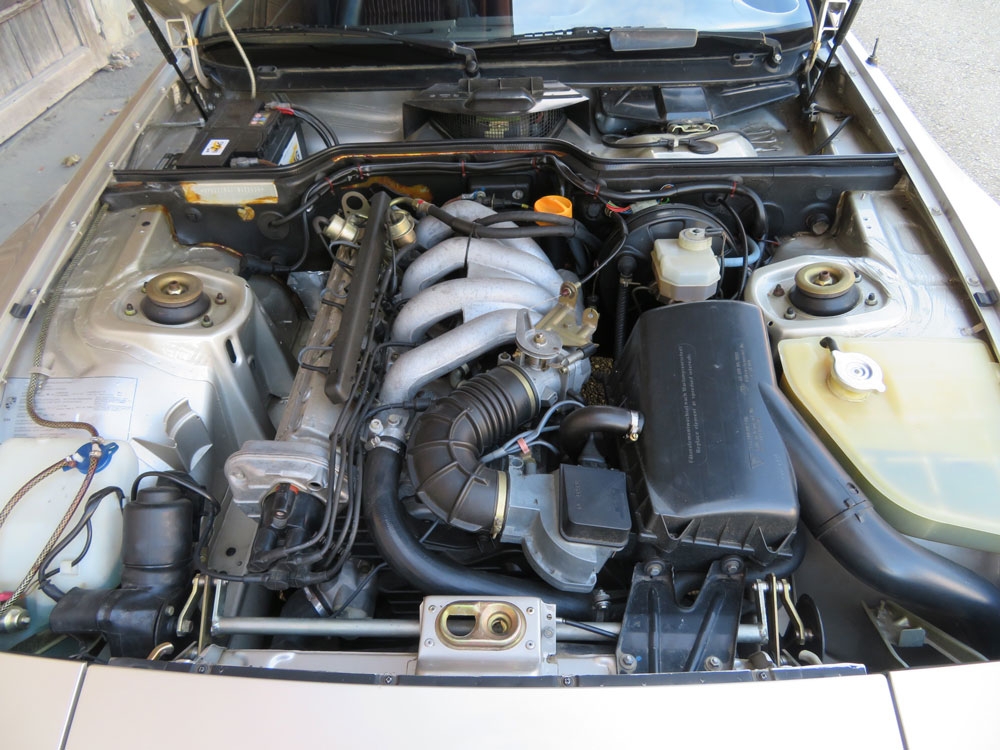 Porsche 944 Coupé
